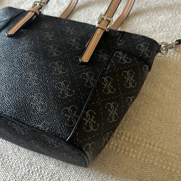 GUESS Delaney Logo Mini Tote - Picture 10 of 16